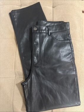 black leather pants size 6 Dynamite